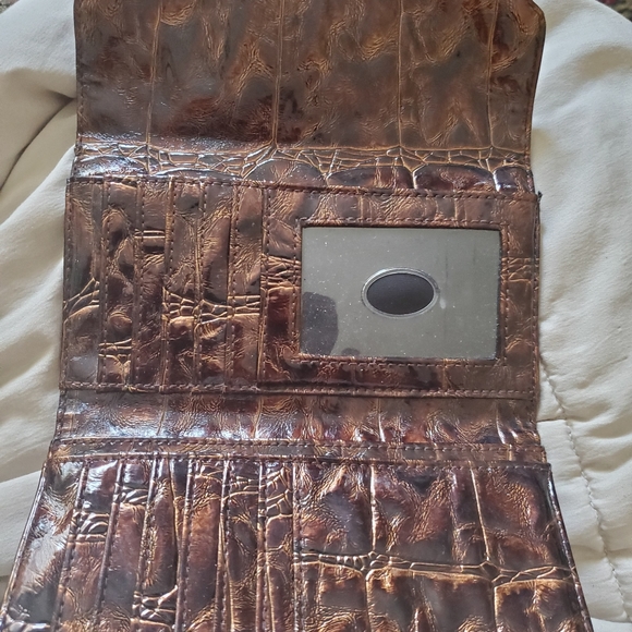 Wallet - Picture 2 of 3